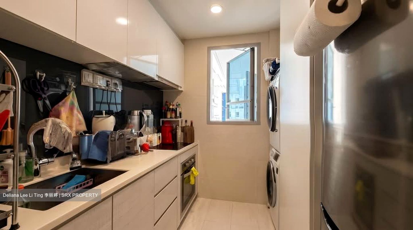 The Santorini (D18), Condominium #580798741